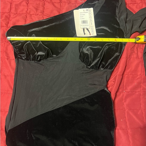 Naked Wardrobe Elegant Black One-Shoulder Dress - Picture 10 of 10